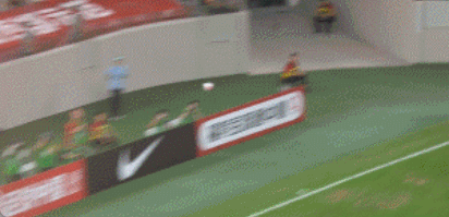 九游体育-中国男足10-0造惨案!高兴的不是狂胜鱼腩,而是出线形势一片大好