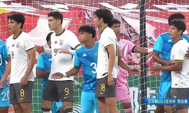 九游体育-中国男足10-0造惨案!高兴的不是狂胜鱼腩,而是出线形势一片大好