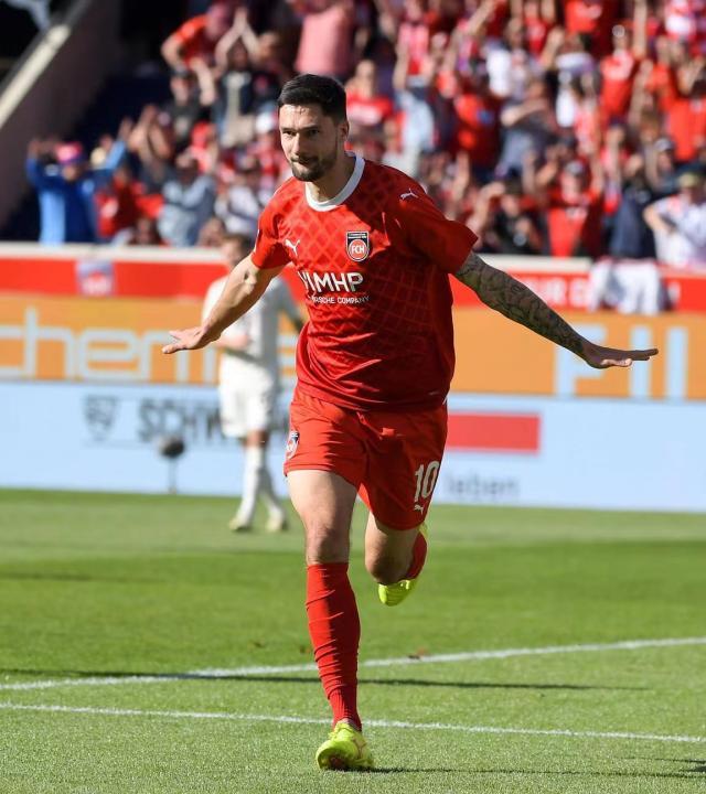 1712663956108065694.jpg 九游体育官方网站-【观察】海登海姆,德甲最特别的球队