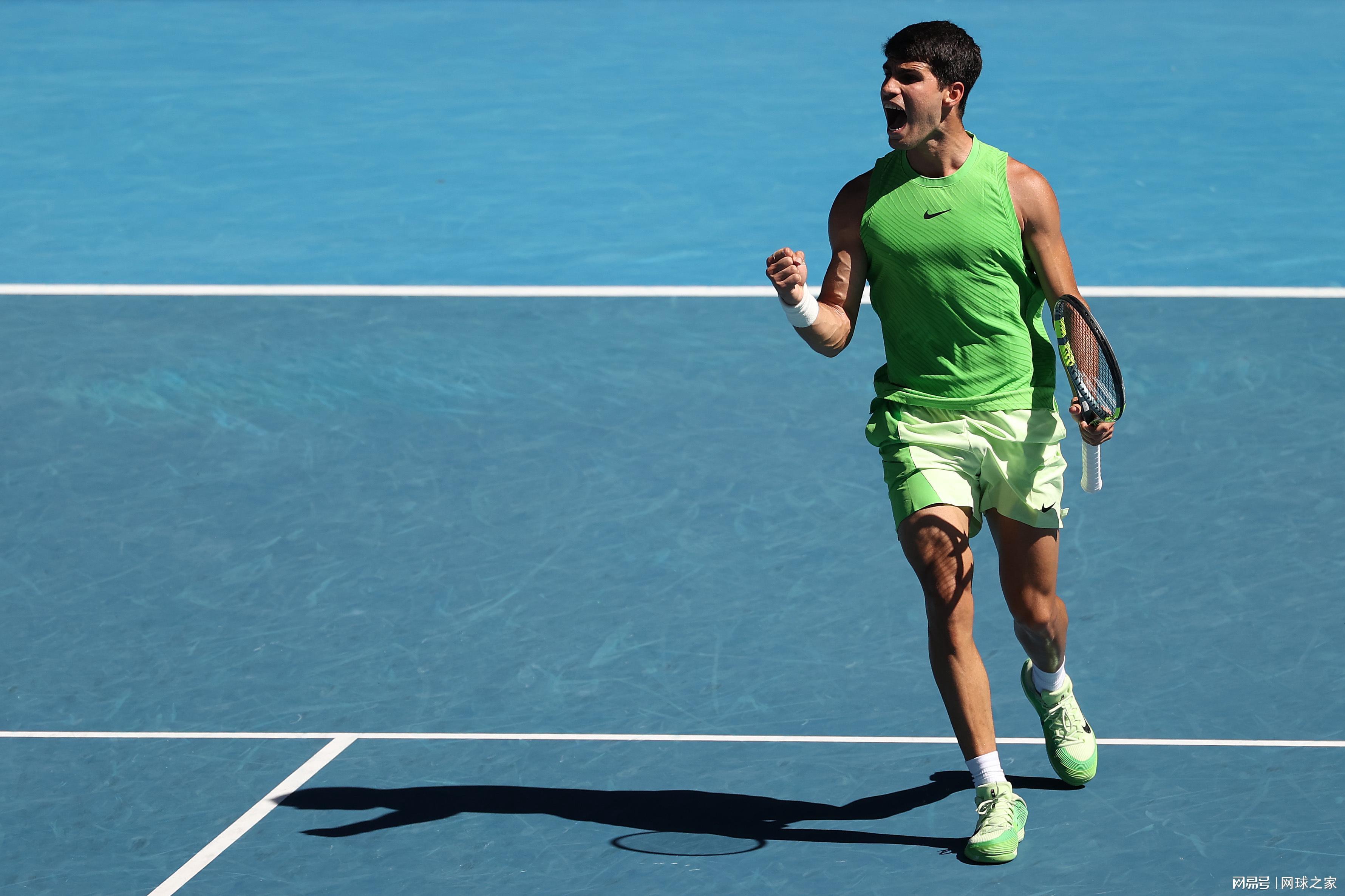 九游体育-阿尔卡拉斯到底是抽筋还是肌肉拉伤?